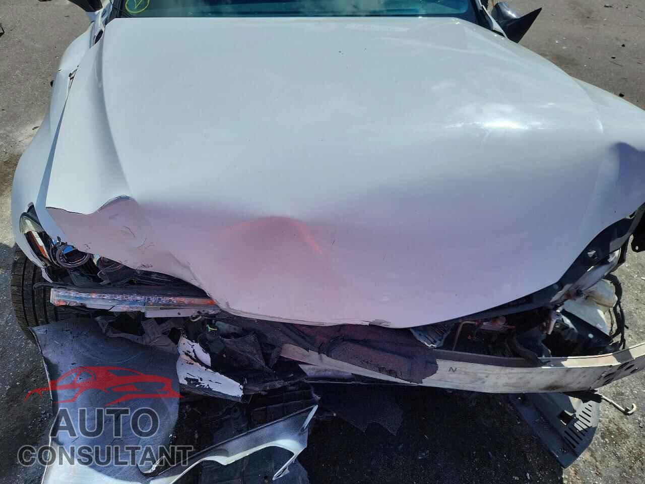 LEXUS IS 2015 - JTHBF1D27F5077113