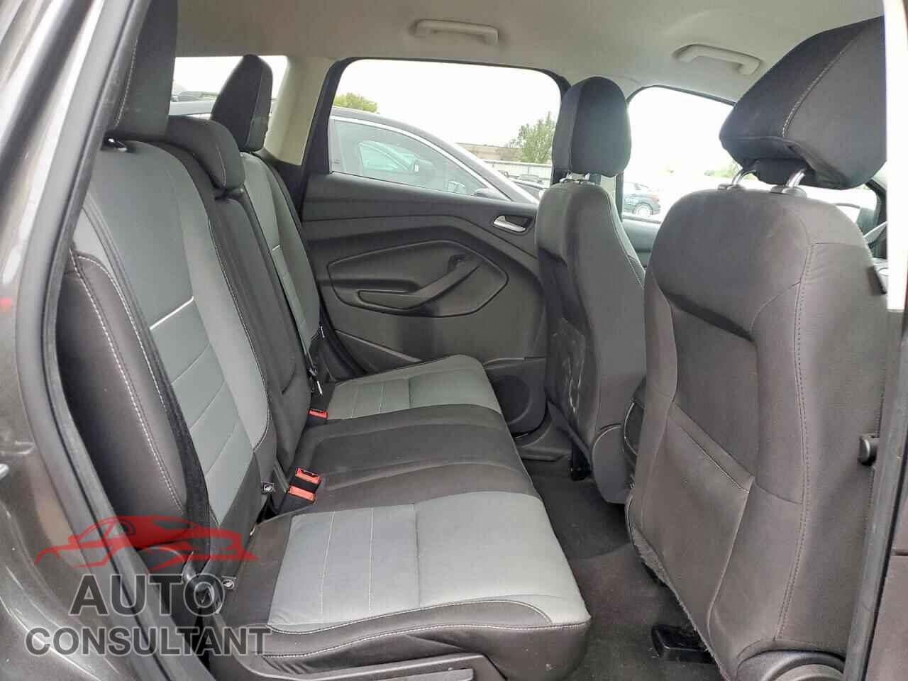 FORD ESCAPE 2015 - 1FMCU9GX2FUB40489