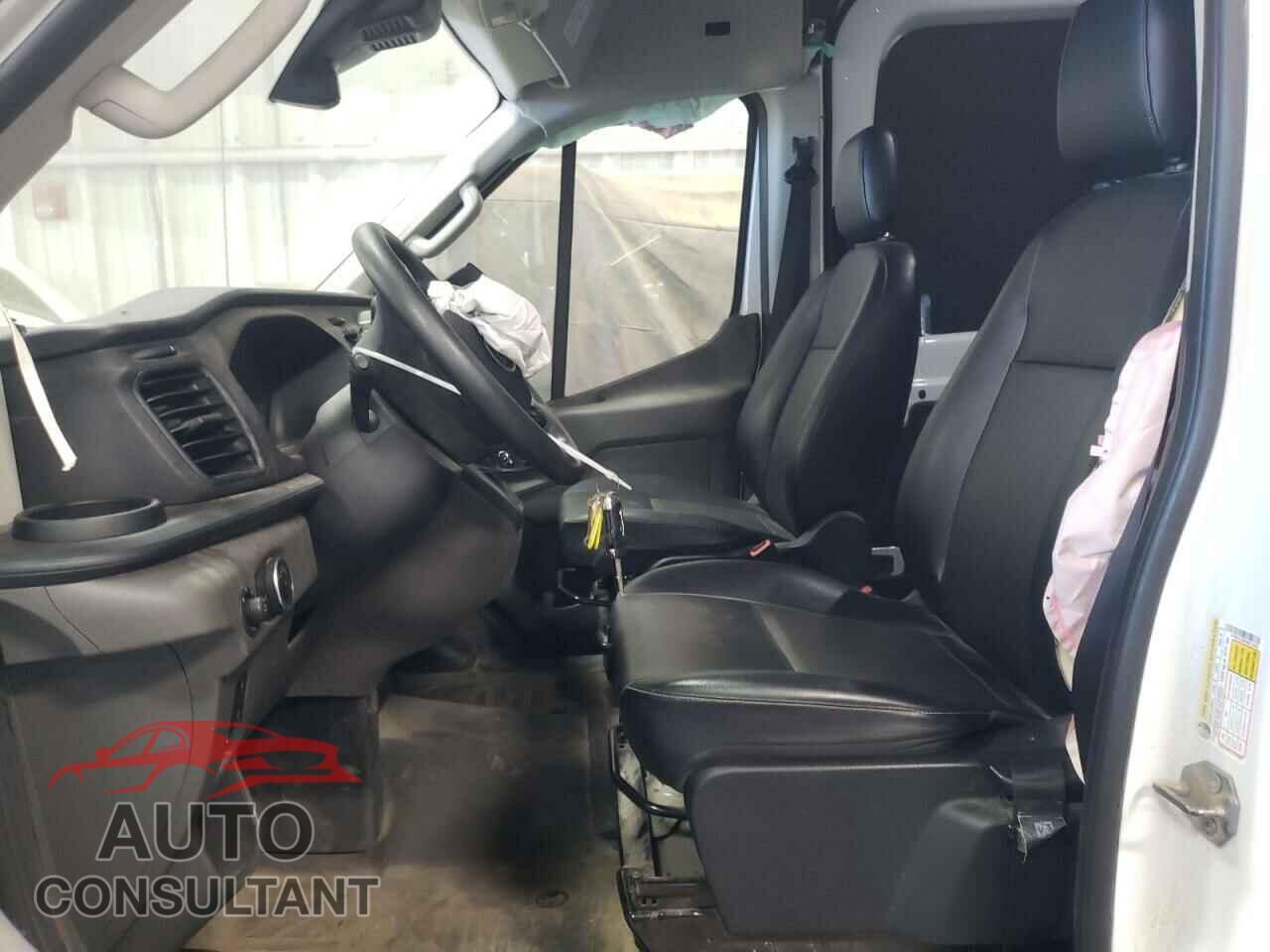 FORD TRANSIT 2023 - 1FTBR1C8XPKB17640
