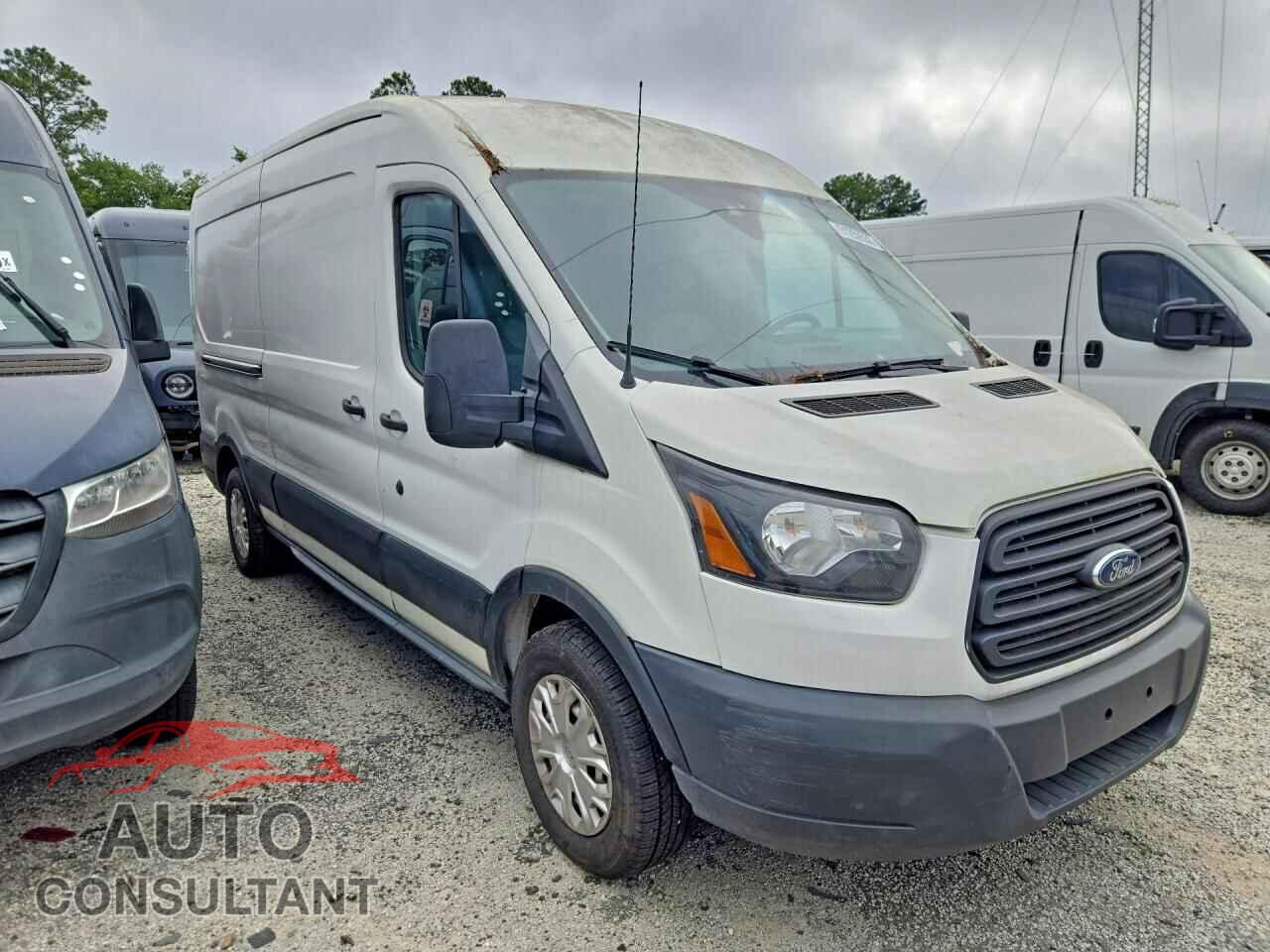 FORD TRANSIT 2018 - 1FTYE2CM1JKA22142