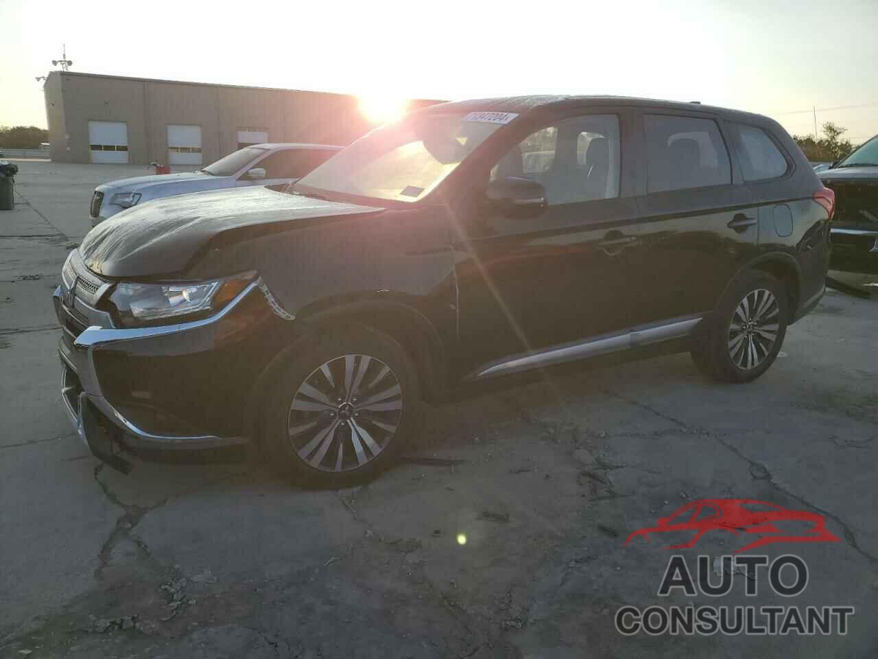 MITSUBISHI OUTLANDER 2019 - JA4AZ3A31KZ050015