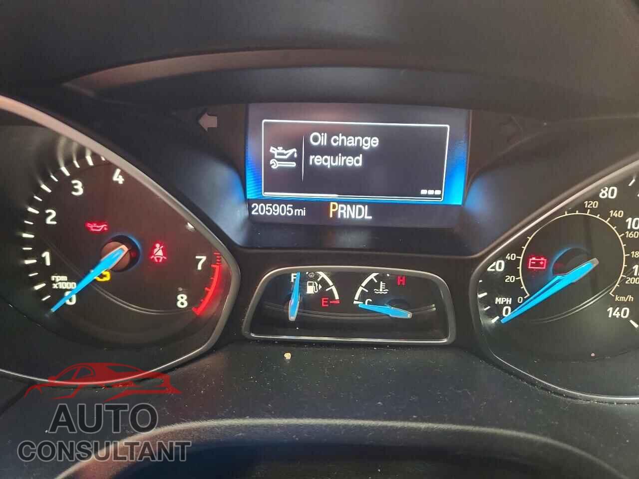 FORD FOCUS 2015 - 1FADP3F2XFL372384