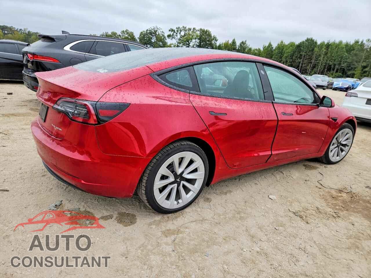 TESLA MODEL 3 2021 - 5YJ3E1EB5MF054397