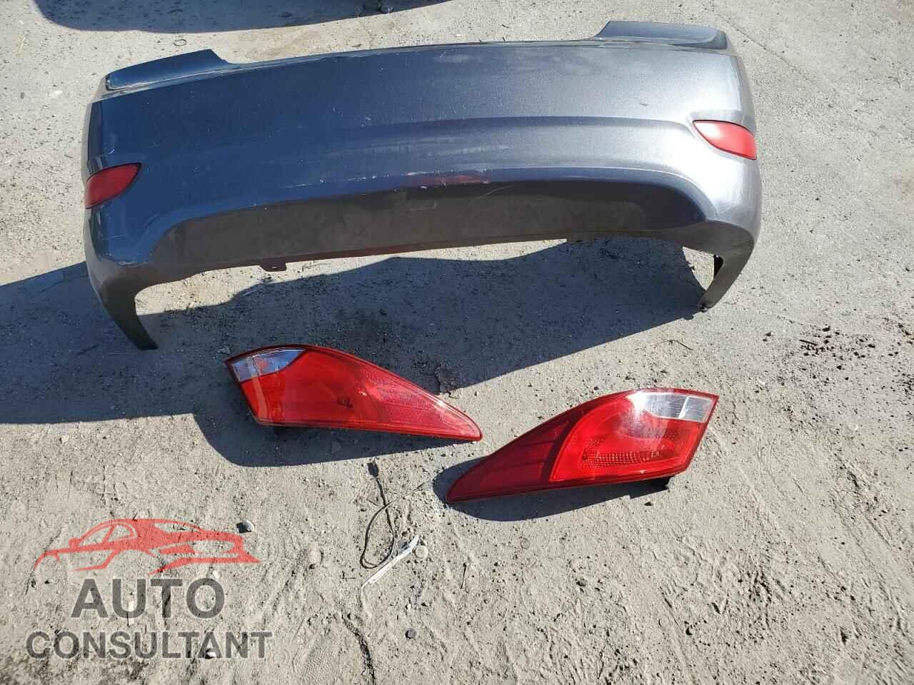 HYUNDAI ACCENT 2016 - KMHCT4AE2GU966578