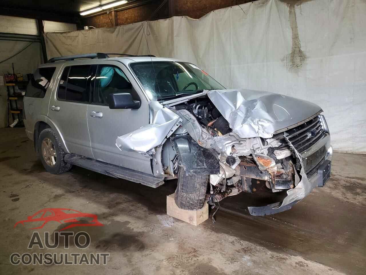 FORD EXPLORER 2009 - 1FMEU73E89UA27720