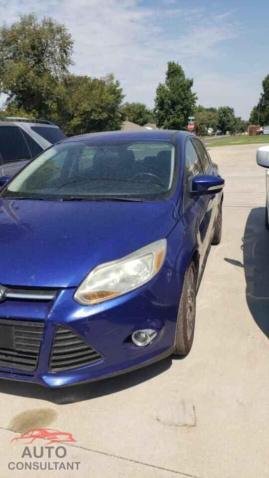FORD FOCUS 2014 - 1FADP3K23EL333401