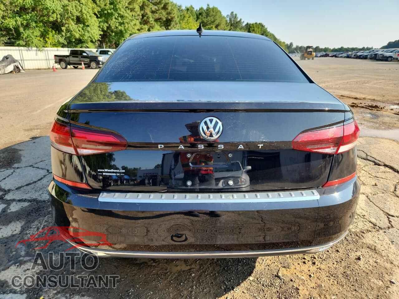 VOLKSWAGEN PASSAT 2021 - 1VWSA7A34MC005307