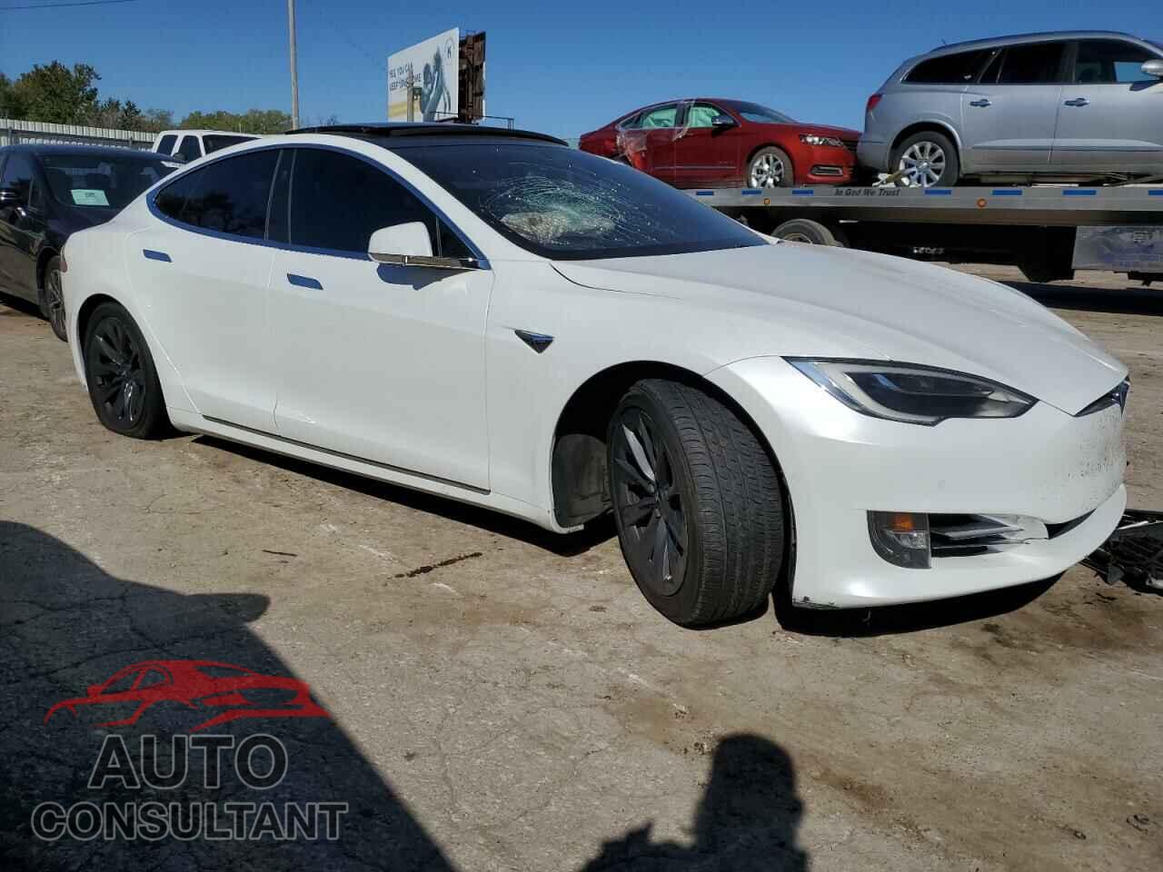 TESLA MODEL S 2018 - 5YJSA1E24JF247563
