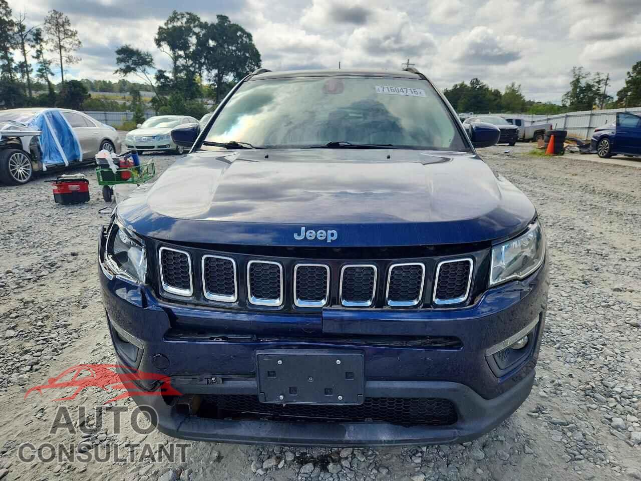 JEEP COMPASS 2018 - 3C4NJDBB8JT434809
