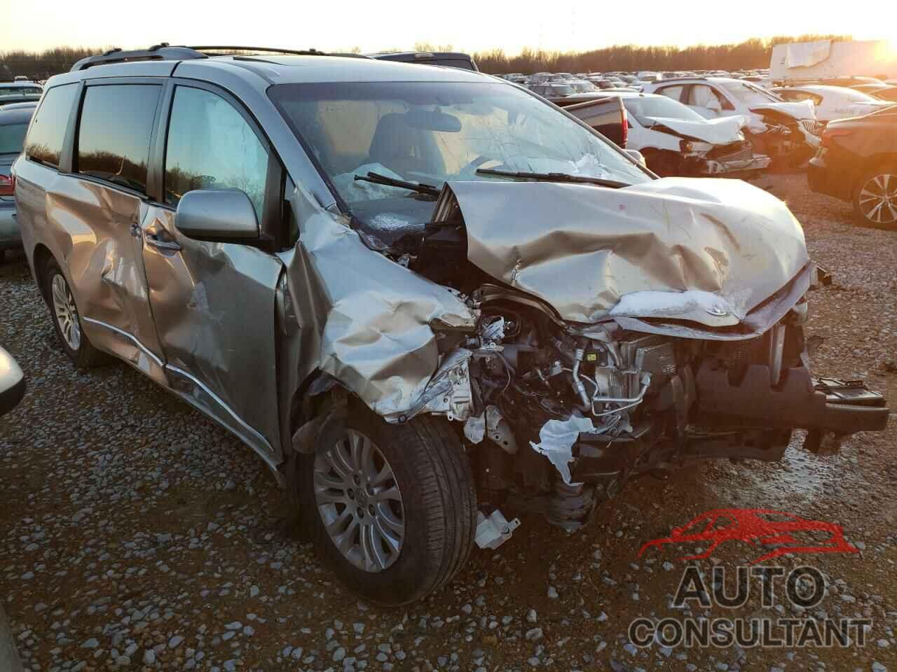 TOYOTA SIENNA 2016 - 5TDYK3DC8GS715599