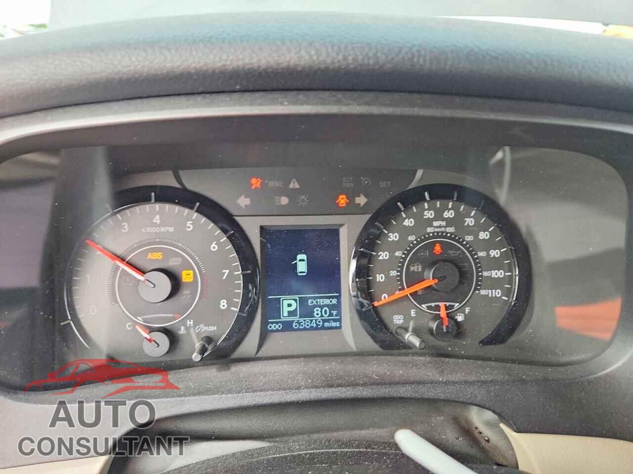 TOYOTA SIENNA 2017 - 5TDKZ3DC2HS826541