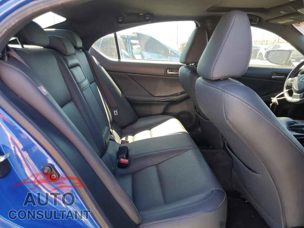 LEXUS IS 2021 - JTHCA1D29M5109737