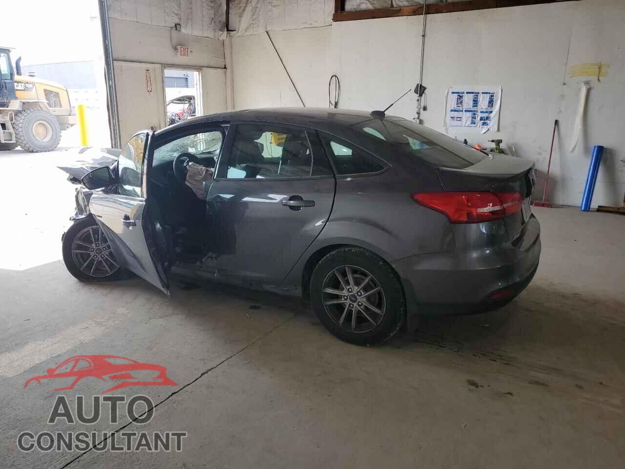 FORD FOCUS 2017 - 1FADP3F20HL336318