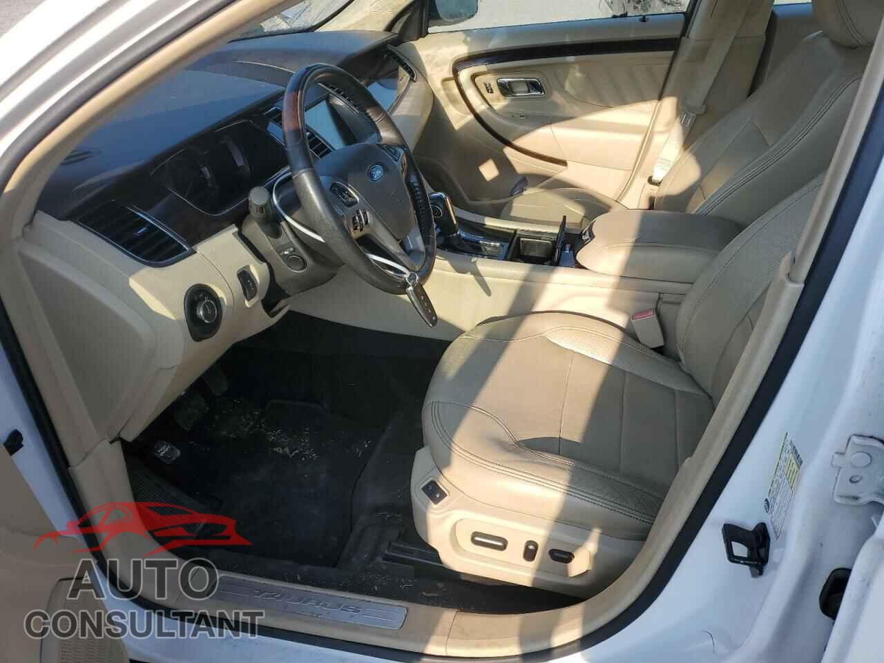 FORD TAURUS 2013 - 1FAHP2F8XDG107440