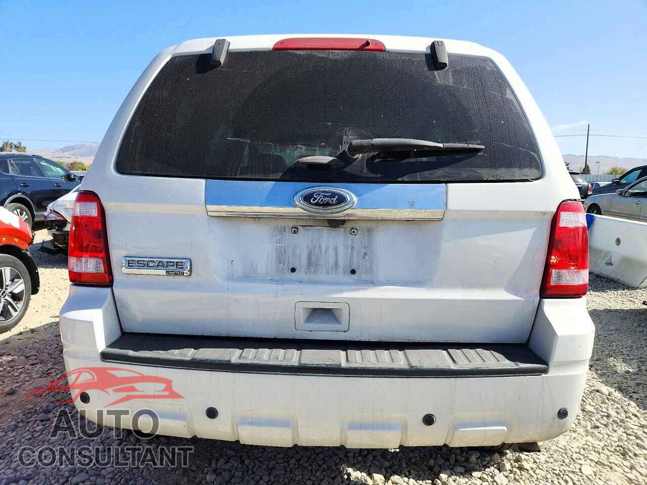 FORD ESCAPE 2011 - 1FMCU9E79BKB39509