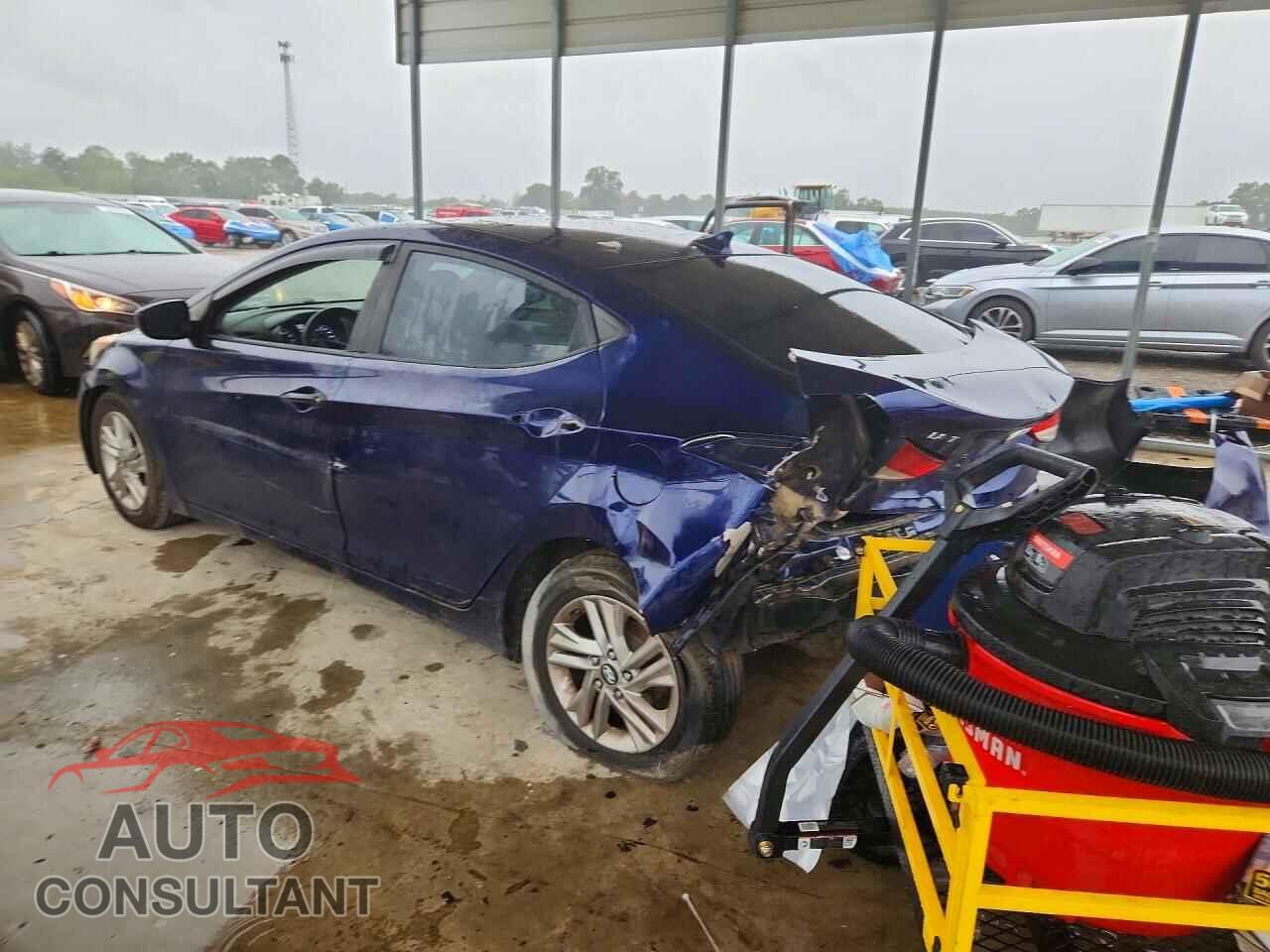 HYUNDAI ELANTRA 2011 - 5NPDH4AE0BH023764