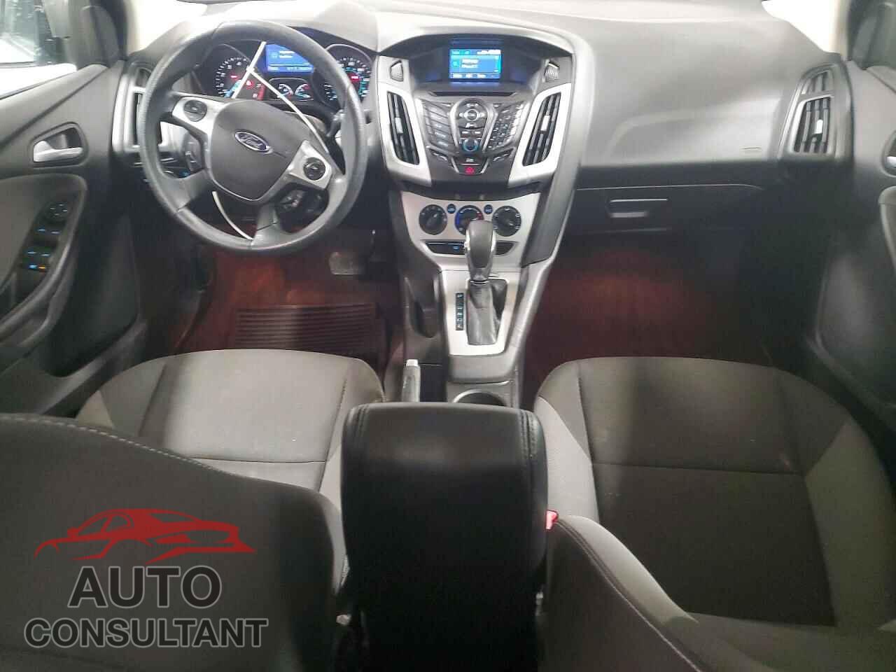FORD FOCUS 2013 - 1FADP3F2XDL189760