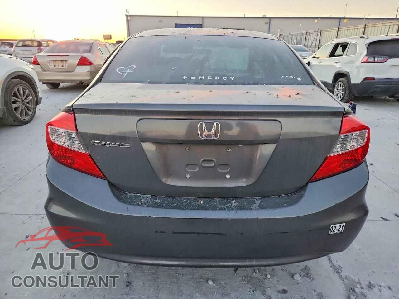HONDA CIVIC 2012 - 2HGFB2F96CH331429