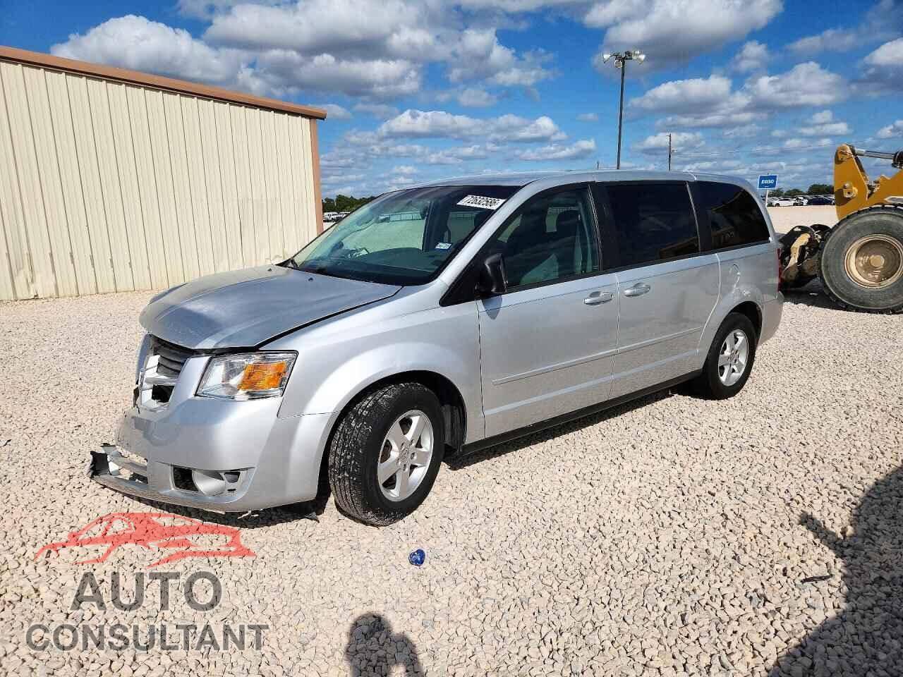 DODGE CARAVAN 2010 - 2D4RN4DE0AR260026