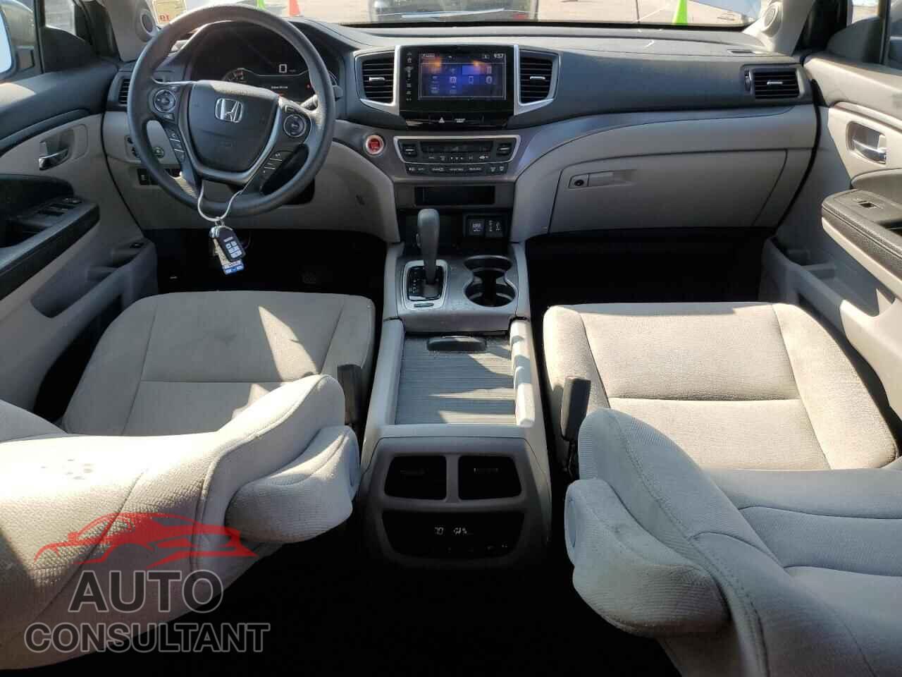 HONDA PILOT 2017 - 5FNYF5H30HB031243