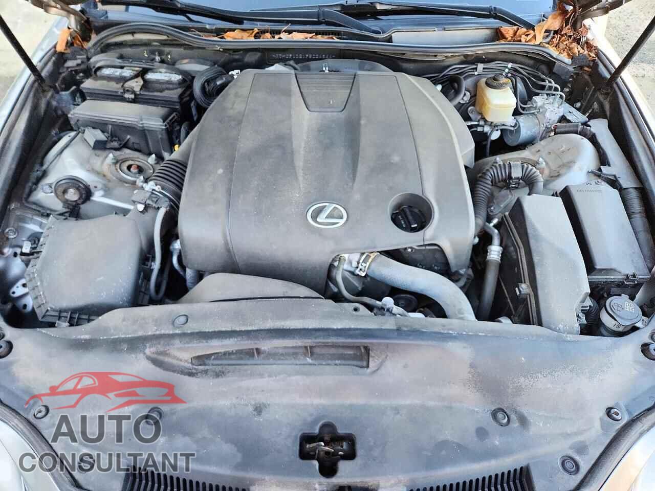 LEXUS IS 2015 - JTHCF1D21F5024864