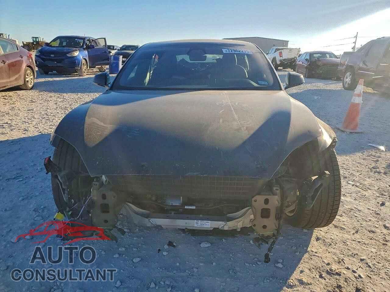 TESLA MODEL S 2021 - 5YJSA1E63MF447132
