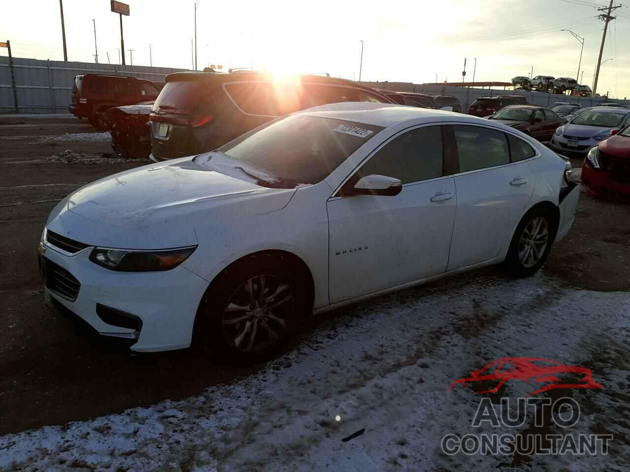 CHEVROLET MALIBU 2018 - 1G1ZD5ST1JF263766
