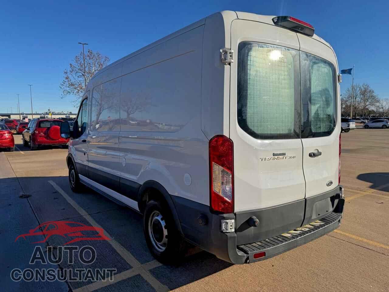 FORD TRANSIT 2018 - 1FTBW2CM8JKB37680