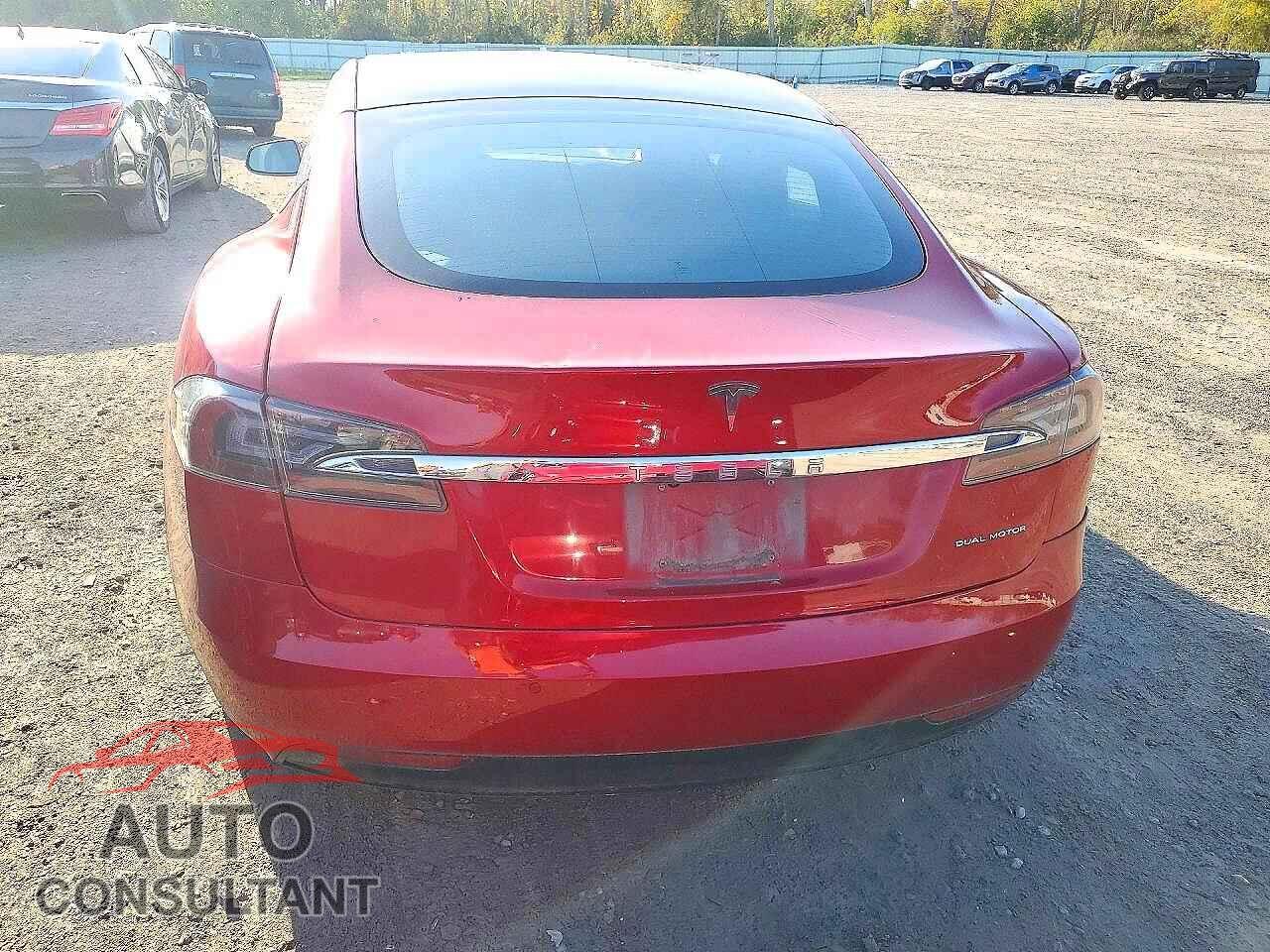 TESLA MODEL S 2020 - 5YJSA1E21LF399898