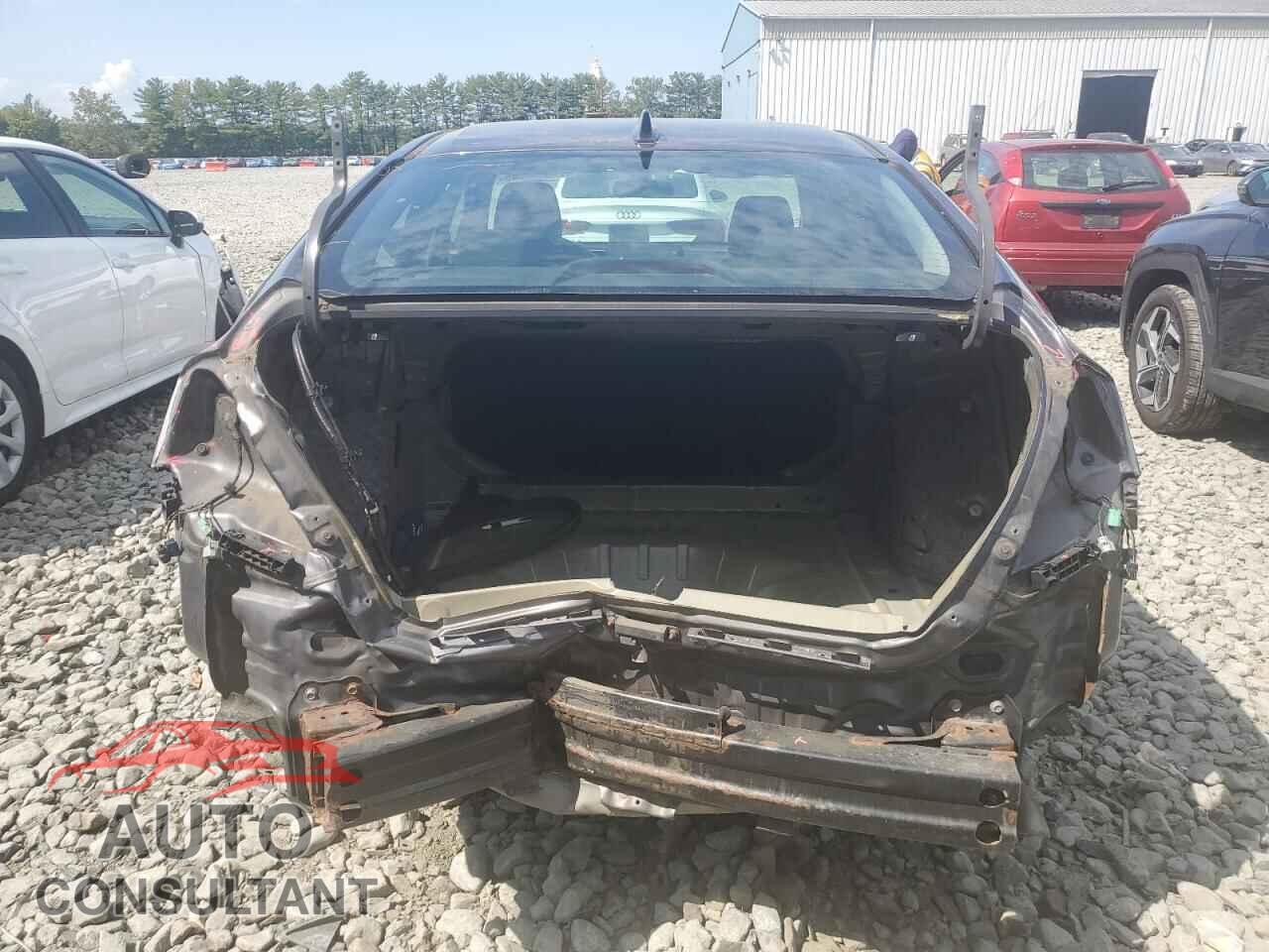 HONDA CIVIC 2017 - 2HGFC2F70HH554357