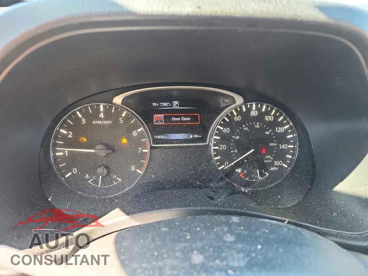 NISSAN PATHFINDER 2016 - 5N1AR2MM9GC601236