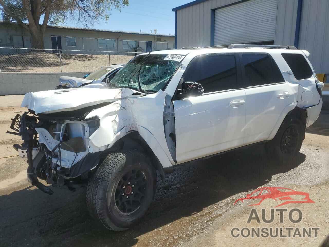 TOYOTA 4RUNNER SE 2023 - JTERU5JR8P6102624