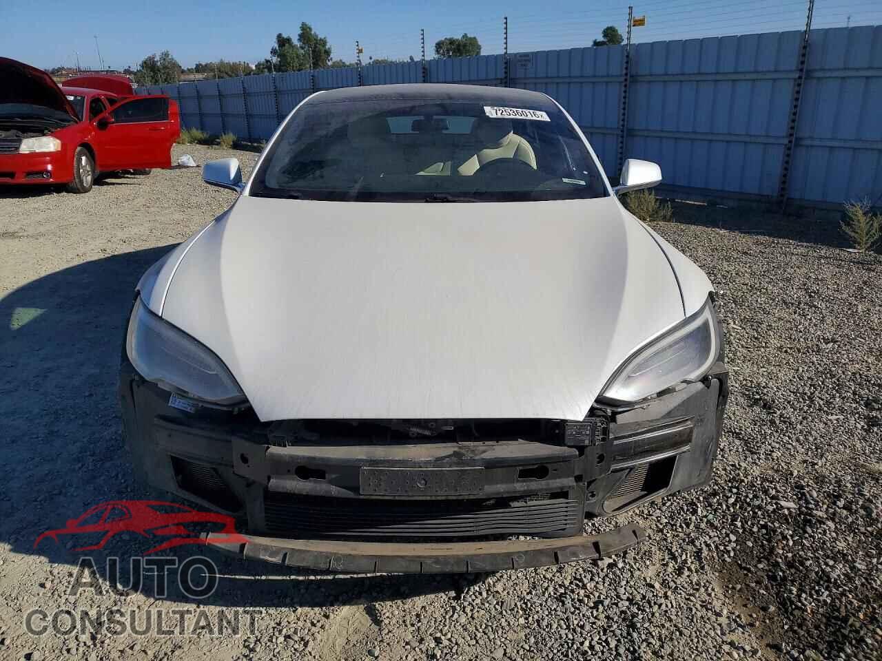 TESLA MODEL S 2020 - 5YJSA1E23LF391964