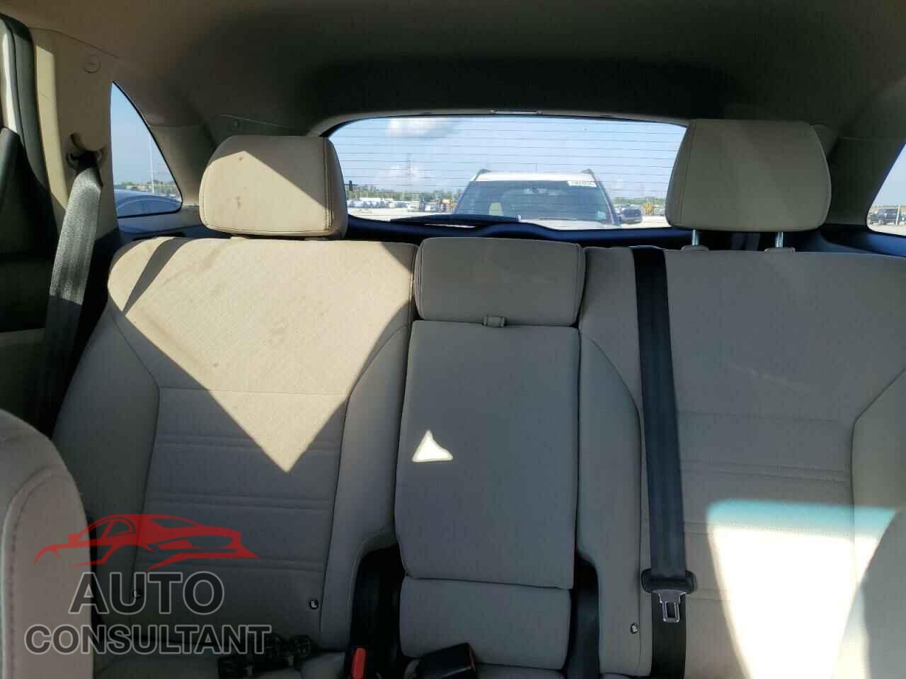 KIA SORENTO 2016 - 5XYPG4A56GG149223