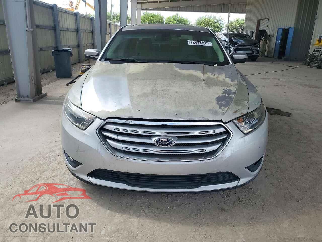 FORD TAURUS 2014 - 1FAHP2E82EG105944