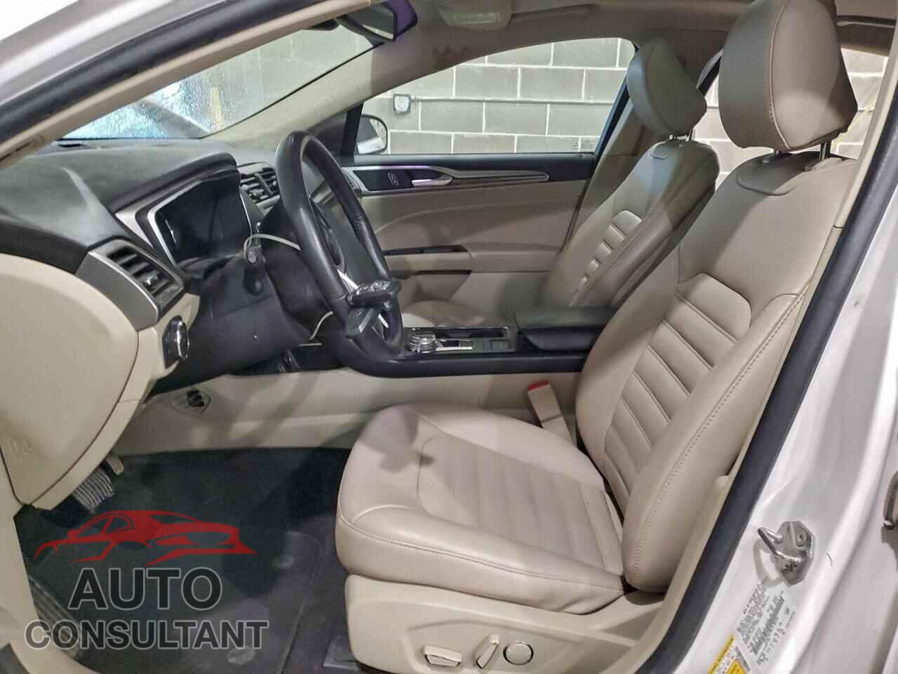 FORD FUSION 2020 - 3FA6P0CD8LR120224