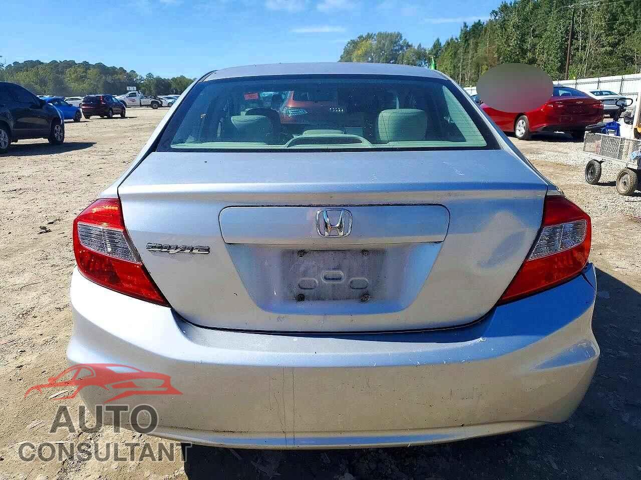 HONDA CIVIC 2012 - 19XFB2F98CE358903