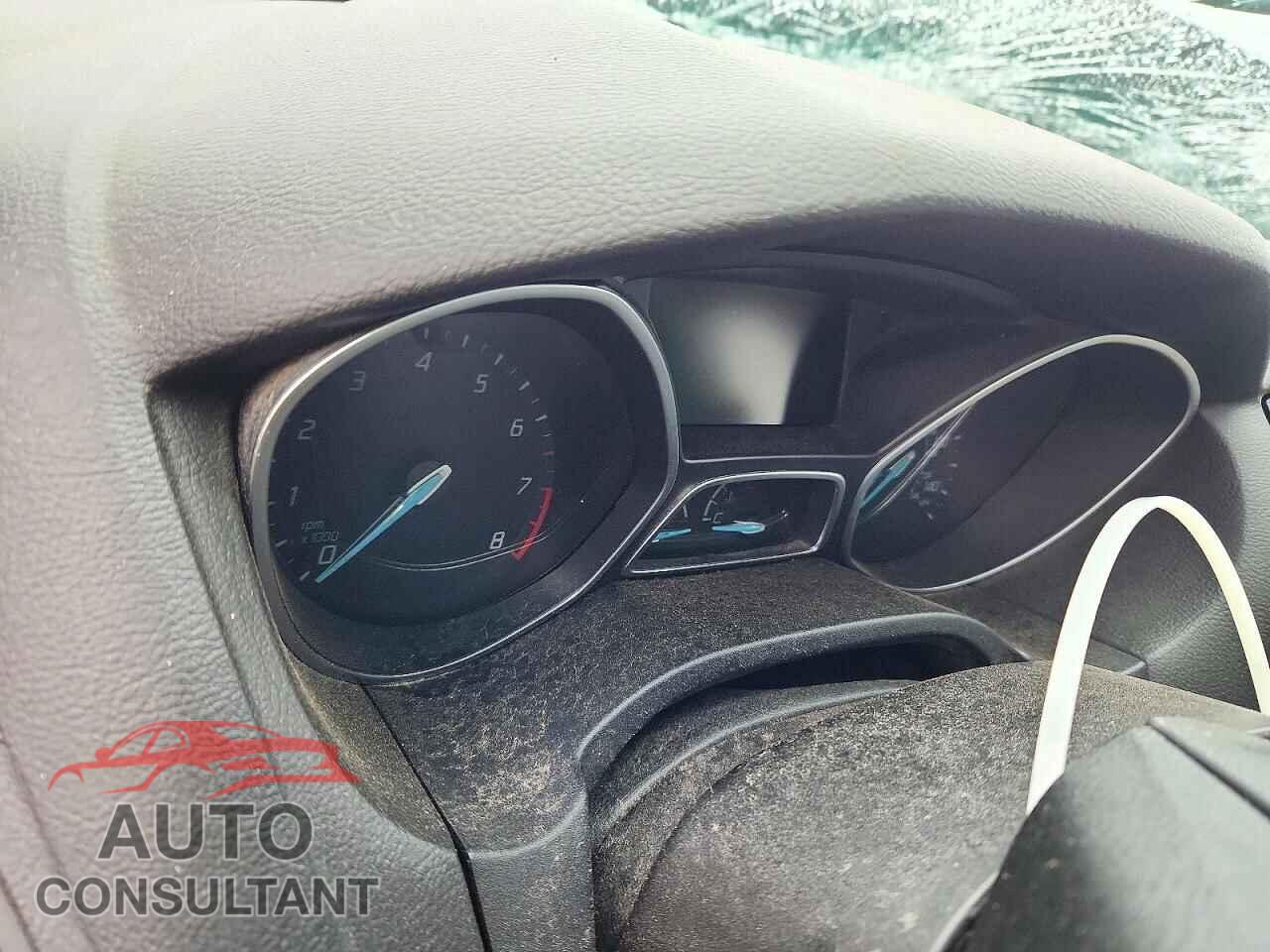 FORD FOCUS 2014 - 1FADP3F27EL230914