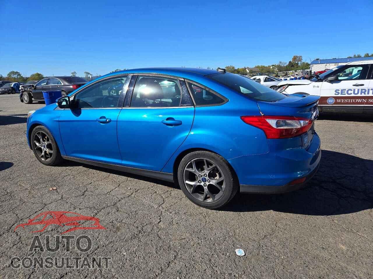 FORD FOCUS 2014 - 1FADP3F22EL309004