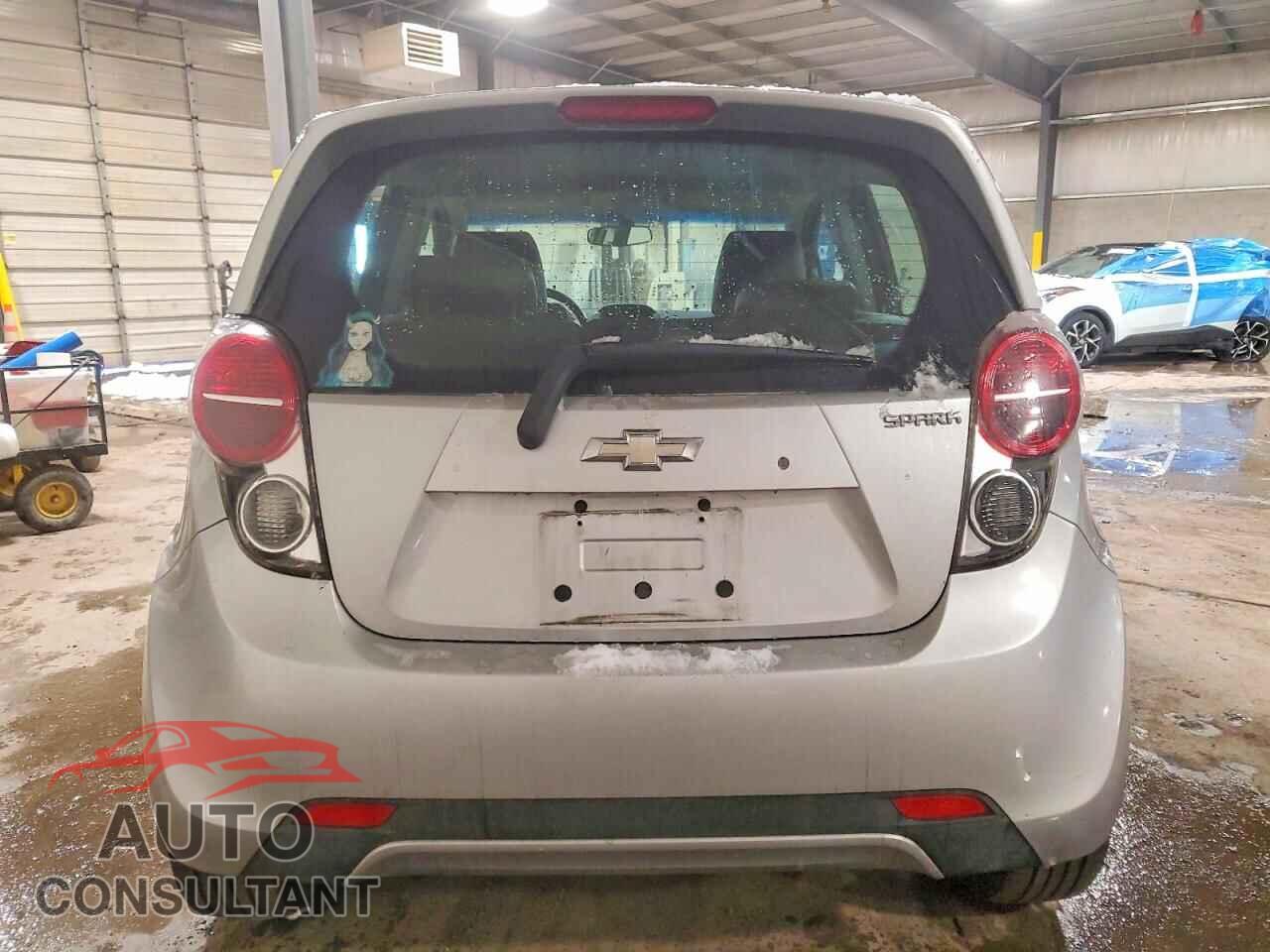 CHEVROLET SPARK 2013 - KL8CB6S95DC604954
