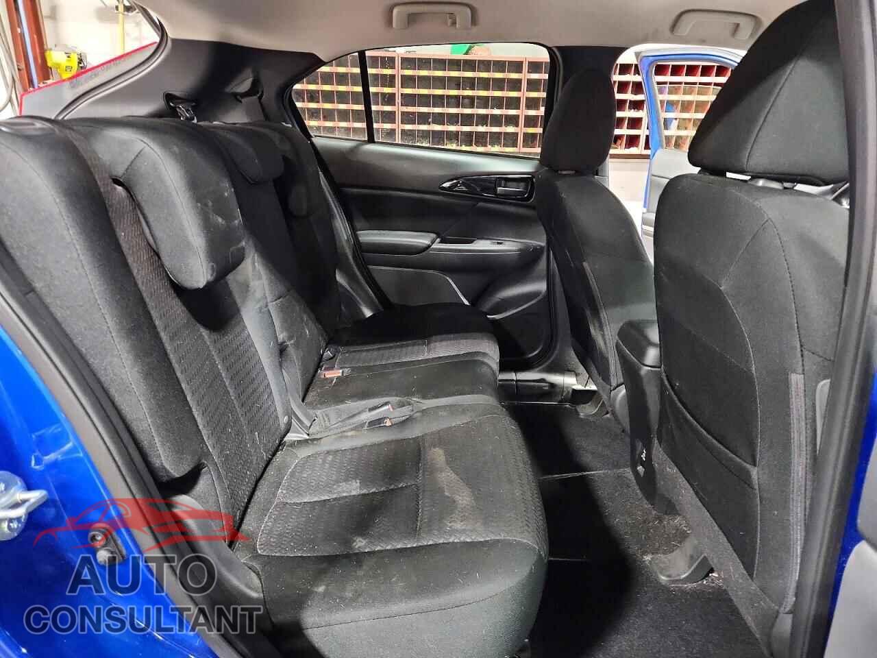MITSUBISHI ECLIPSE 2018 - JA4AT3AA7JZ048736
