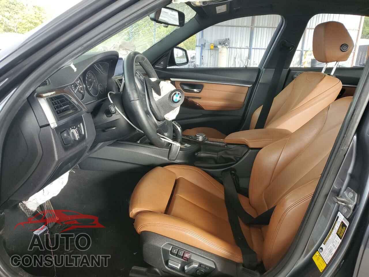 BMW 3 SERIES 2016 - WBA8E9G50GNU30132