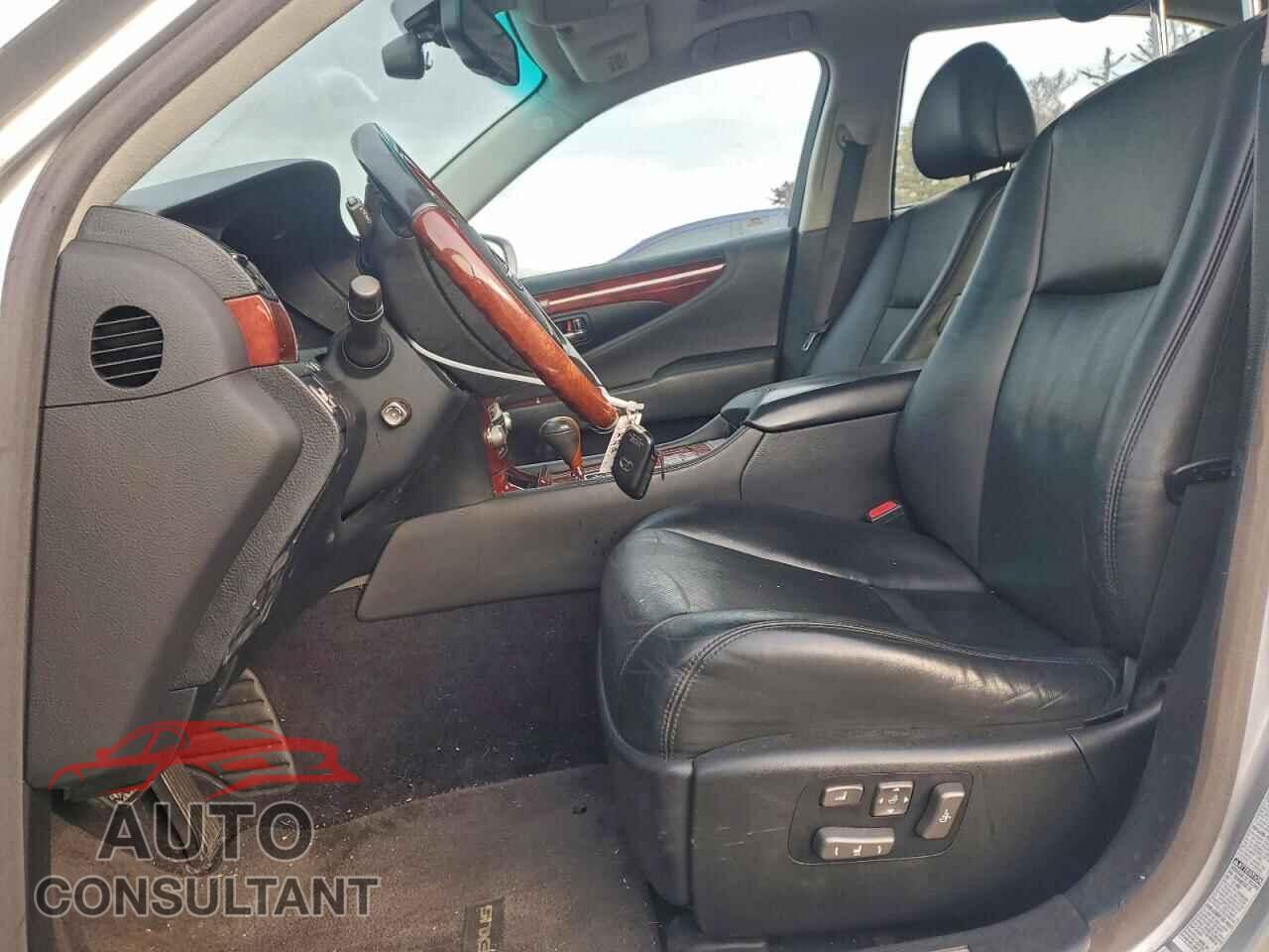 LEXUS LS460 2010 - JTHDL5EF0A5002305
