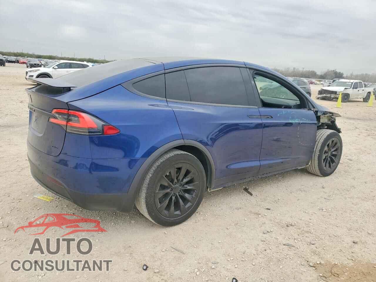 TESLA MODEL X 2017 - 5YJXCAE27HF076740