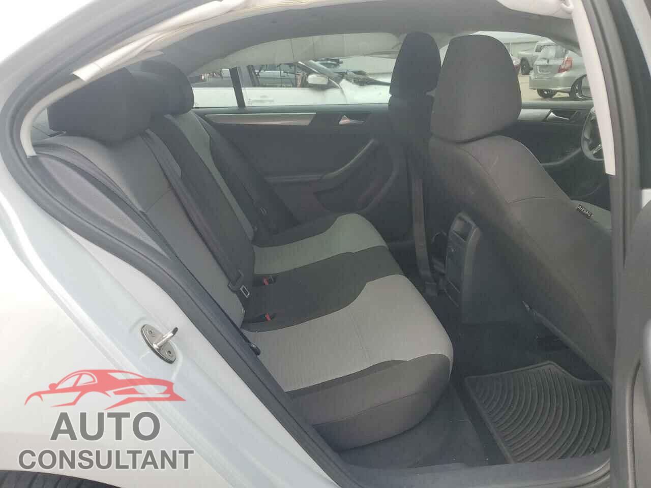 VOLKSWAGEN JETTA 2017 - 3VW2B7AJ7HM299074