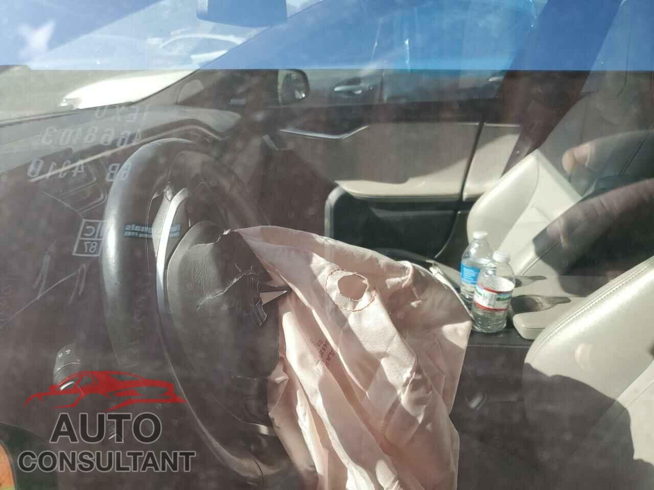 TESLA MODEL S 2015 - 5YJSA4H47FF083554