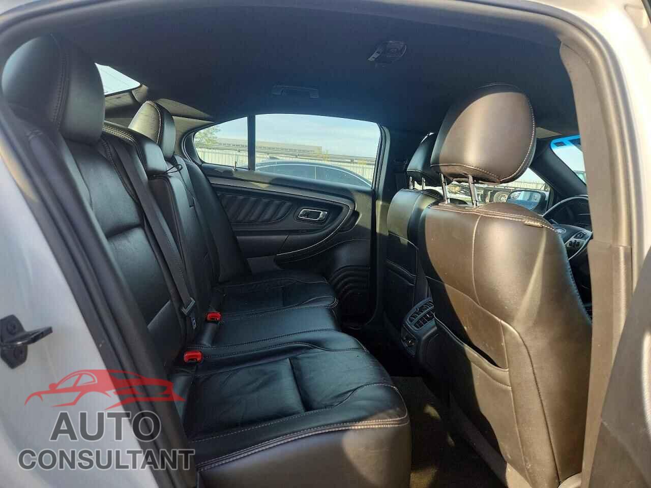 FORD TAURUS 2013 - 1FAHP2E85DG207530