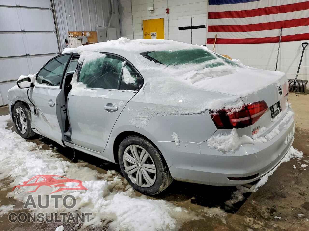 VOLKSWAGEN JETTA 2017 - 3VW2B7AJXHM397225