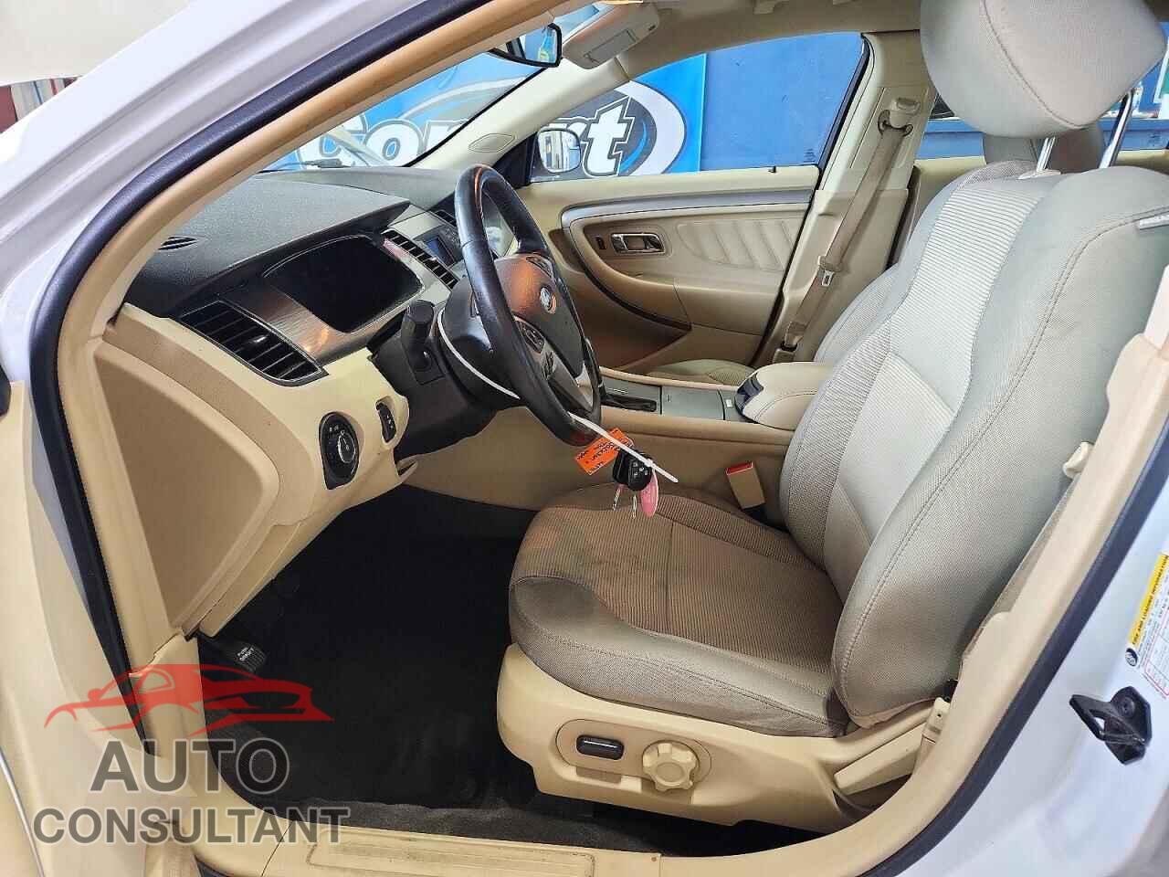 FORD TAURUS 2015 - 1FAHP2E85FG164620