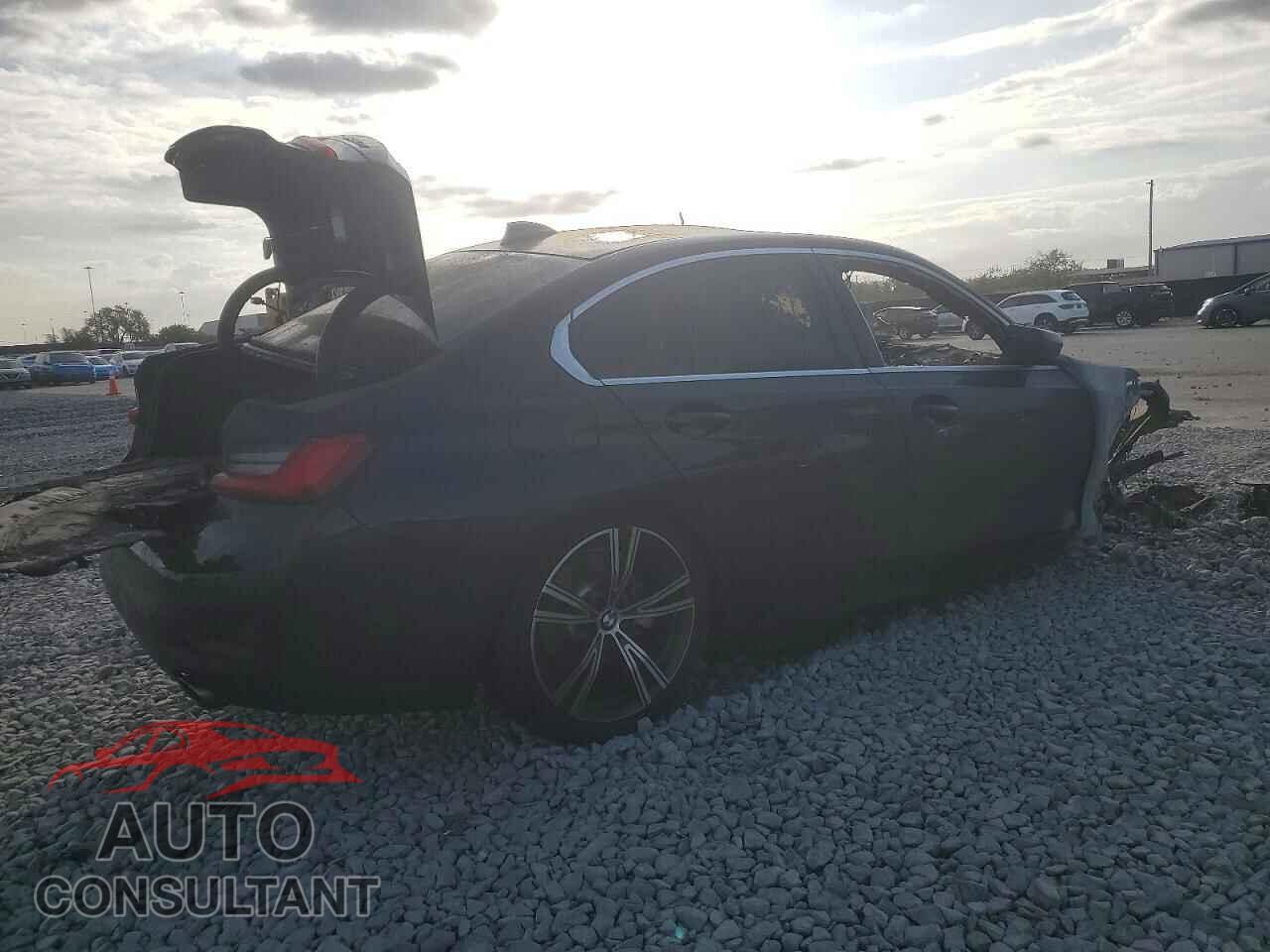 BMW 3 SERIES 2019 - 3MW5R1J53K8B00515
